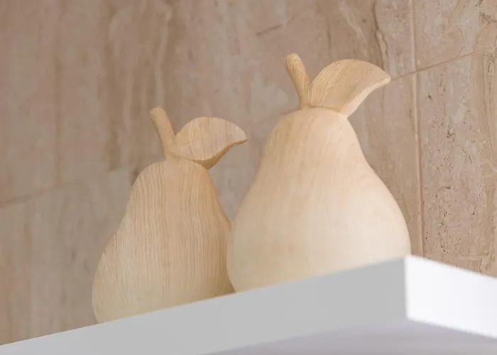 Guestready - Golden And Silver Dawn *