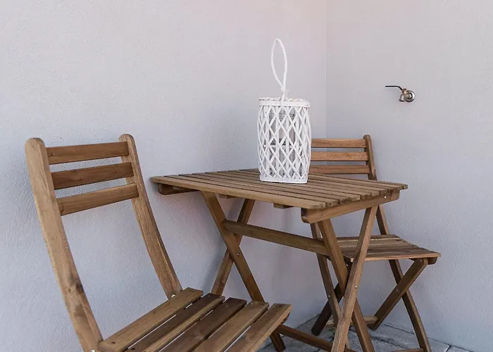 Guestready - Golden And Silver Dawn *