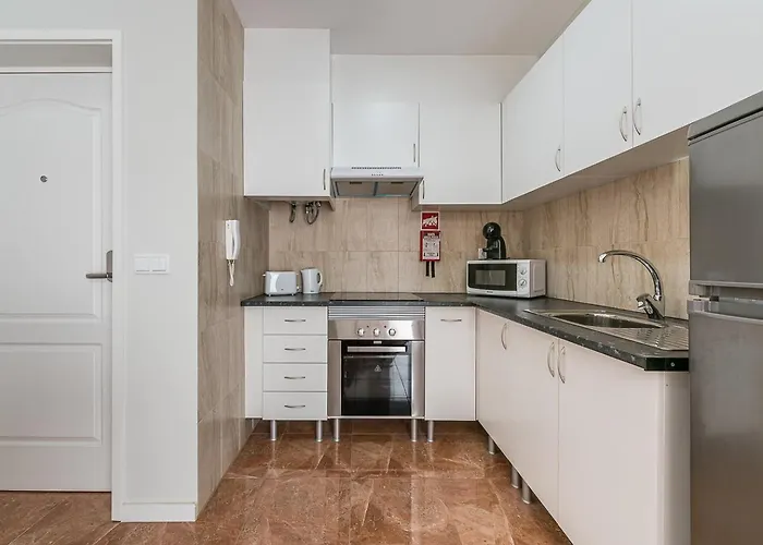 Guestready - Golden And Silver Dawn *